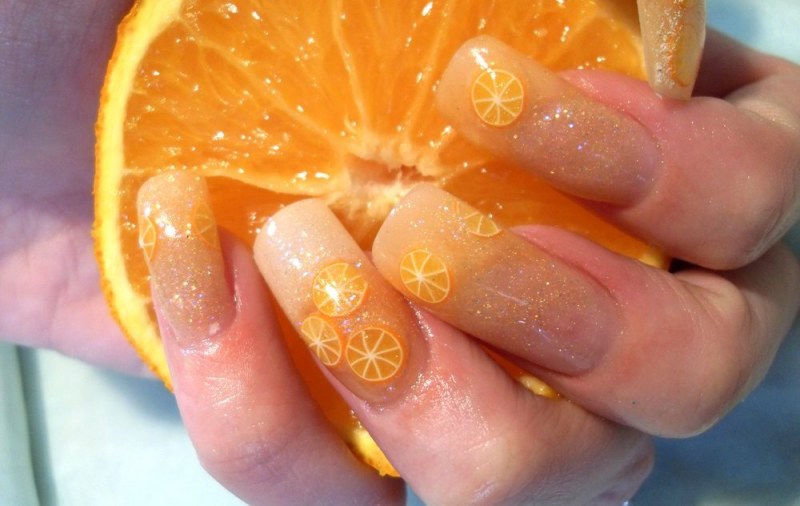Апельсин на ногтях. солнечное настроение в апельсиновом маникюре