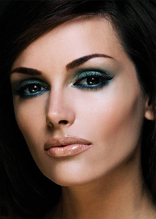 Макияж для брюнеток: с карими, зелеными, серыми, синими, голубыми глазами, дневной и вечерний макияж