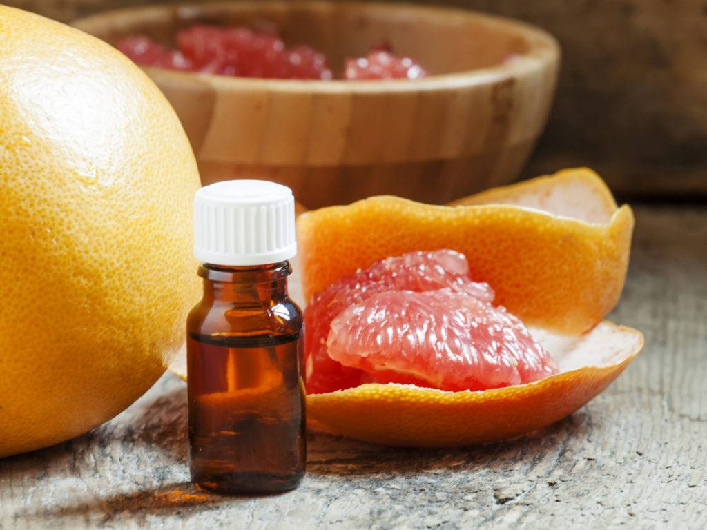 Эфирное масло грейпфрута и его свойства – польза и вред для лица и волос