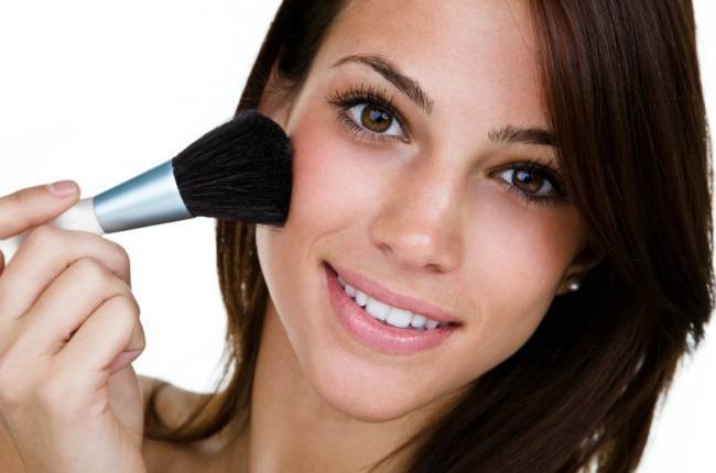 Снятие макияжа: выбор средств, инструкция, ошибки