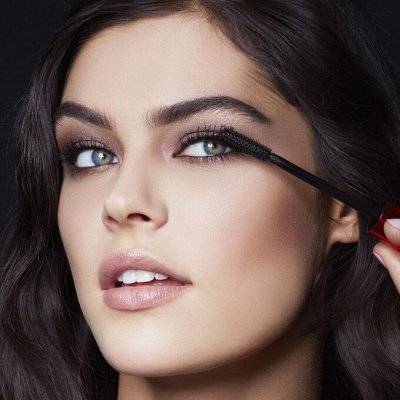 10 лучших средств для снятия макияжа по отзывам