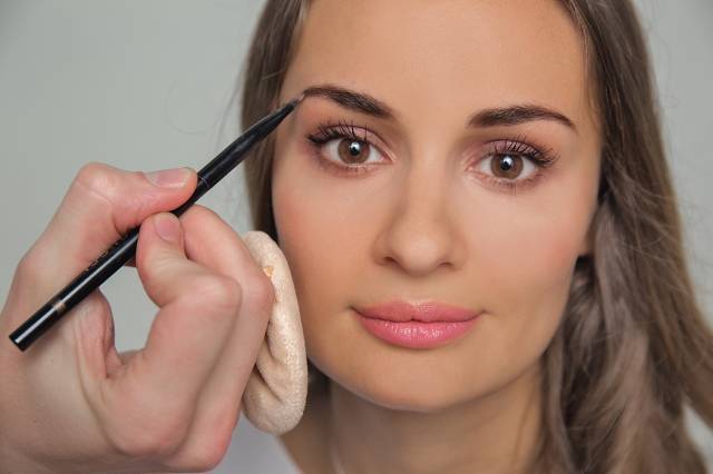 Как правильно сделать повседневный макияж на каждый день - пошаговые фото и видео