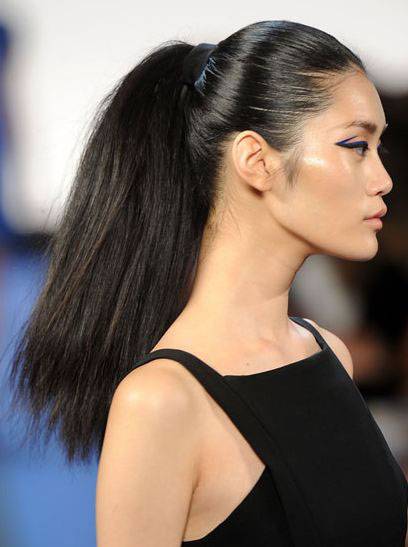 Стрижки на длинные волосы: 100 фото с новинками женских стрижек