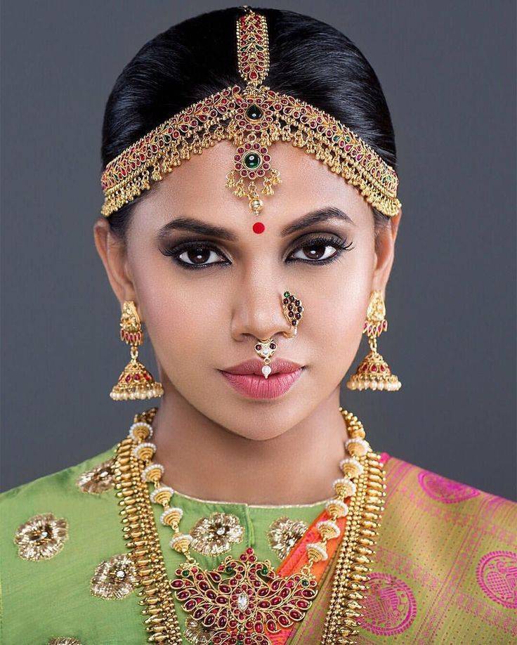 Индийский макияж, фото, видео. как сделать индийский макияж девушкам (глаза, губы, основной тон)