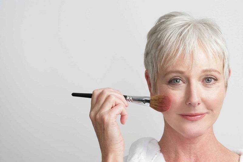 Как правильно сделать возрастной макияж - пошаговые фото и видео