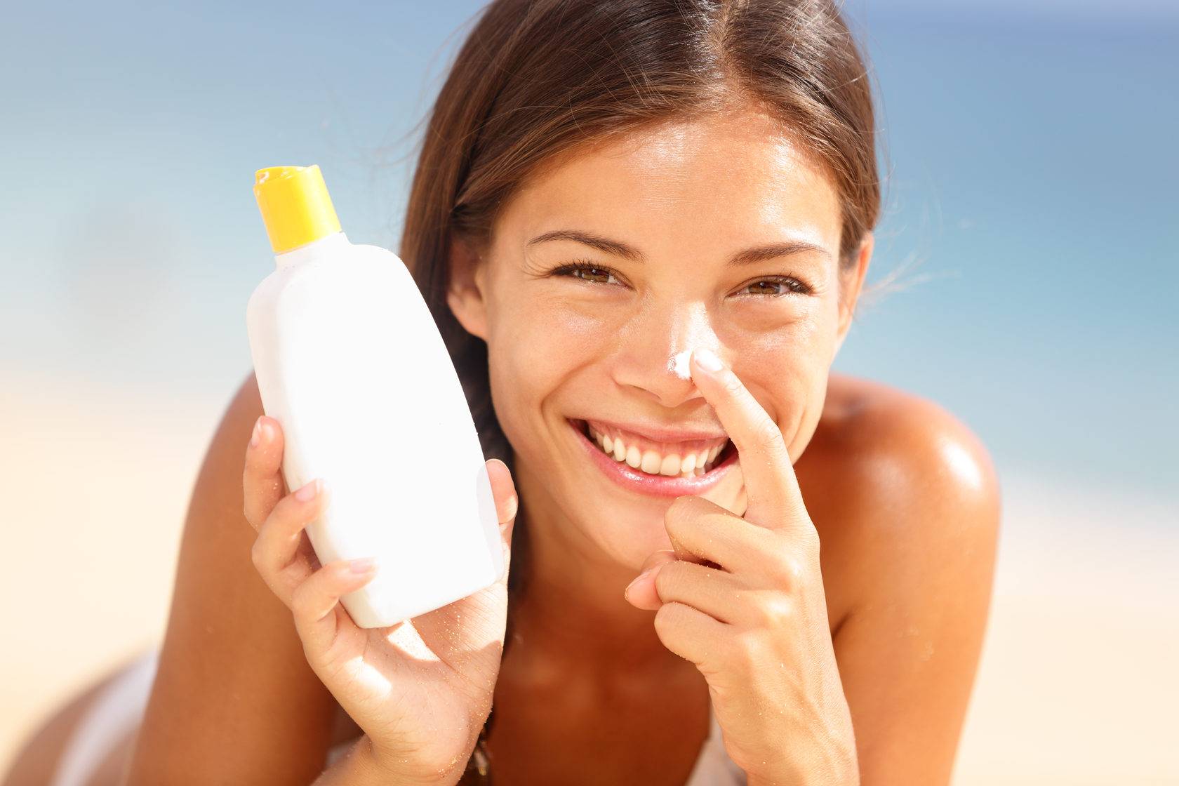 Молочко солнцезащитное для лица и тела