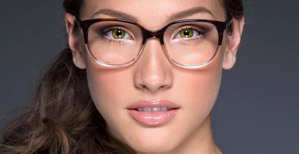 Макияж под очки- правила создания makeup для носящих очки » womanmirror
макияж под очки- правила создания makeup для носящих очки