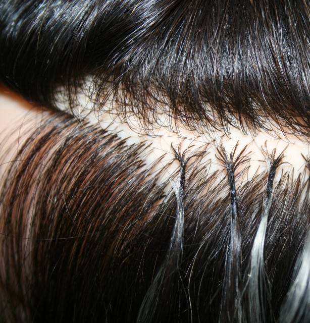 Популярная холодная технология – испанское наращивание волос