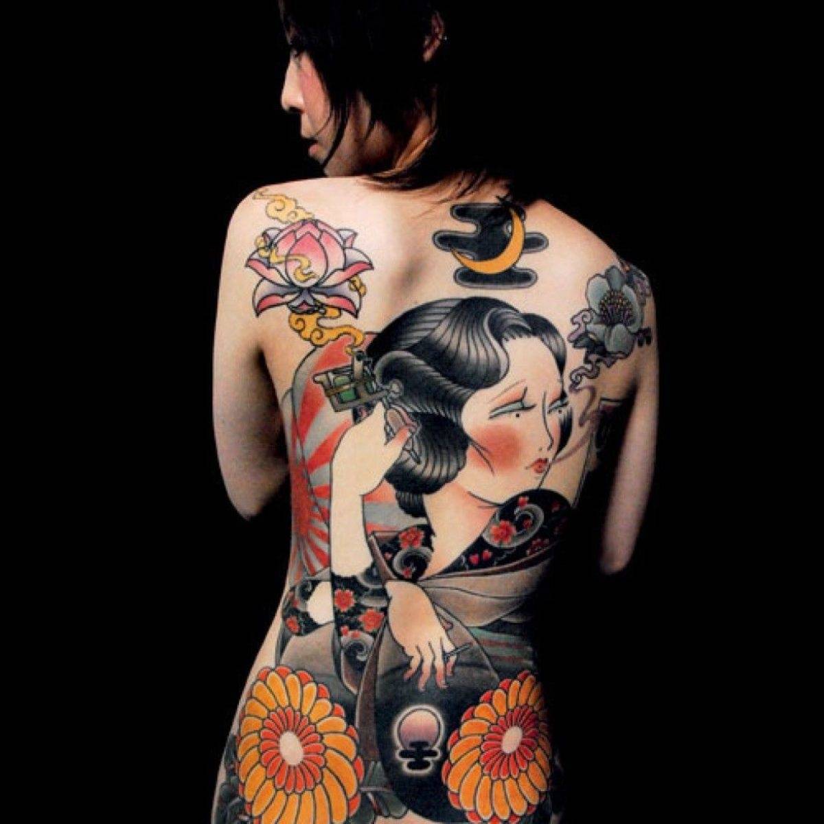 татуировки в японском стиле для девушек