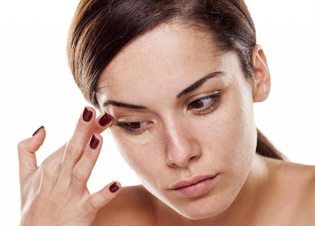 Как убрать синяки под глазами? причины появления