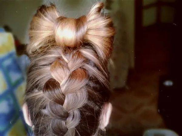 50 идей оригинального плетения косичек для девочек — фото пошагово