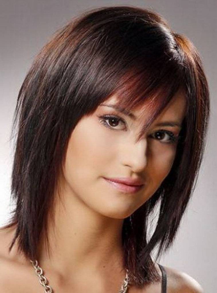Женские стрижки на средние волосы без челки 2021 — фото, виды причесок