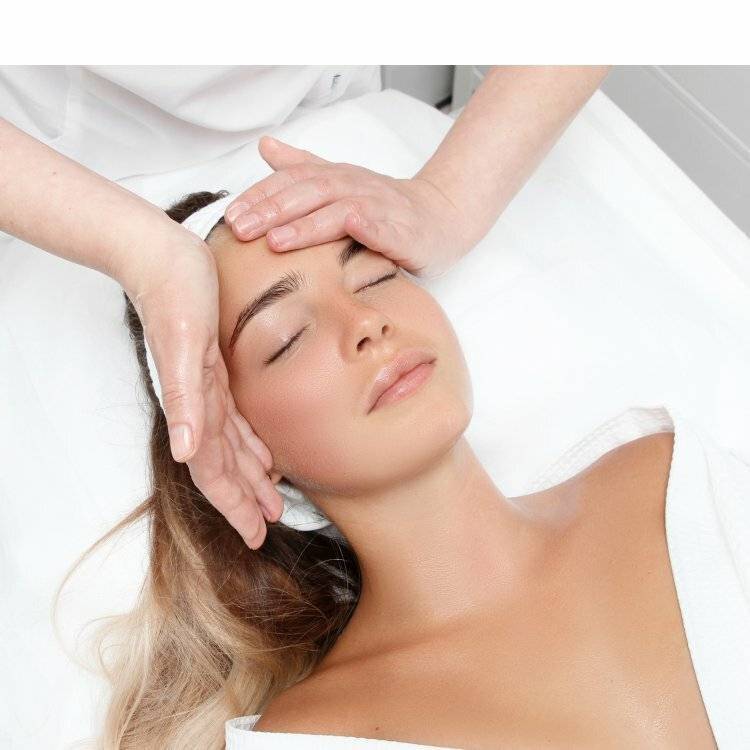 Лимфодренажный массаж лица и тела: эффективное омоложение