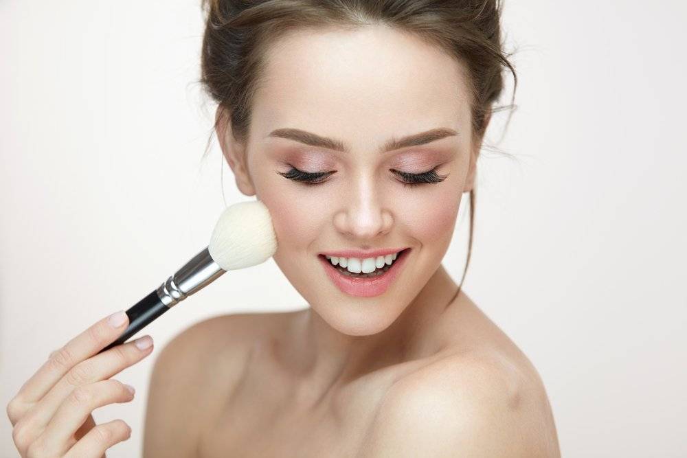 Как сделать красивый макияж дневной. особенности и правила дневного макияжа