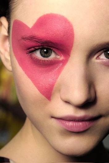 17 вариантов сексуального макияжа на день святого валентина