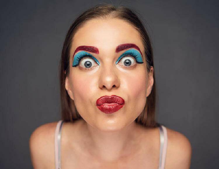 Модный макияж «без макияжа» и тренды в косметике на неделях моды | vogue russia