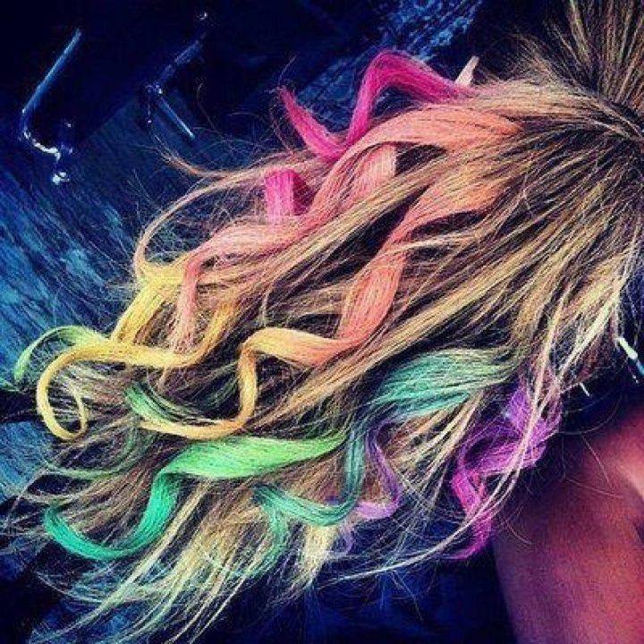 Бьюти-советы по окрашиванию волос цветными мелками - cosmetic trends