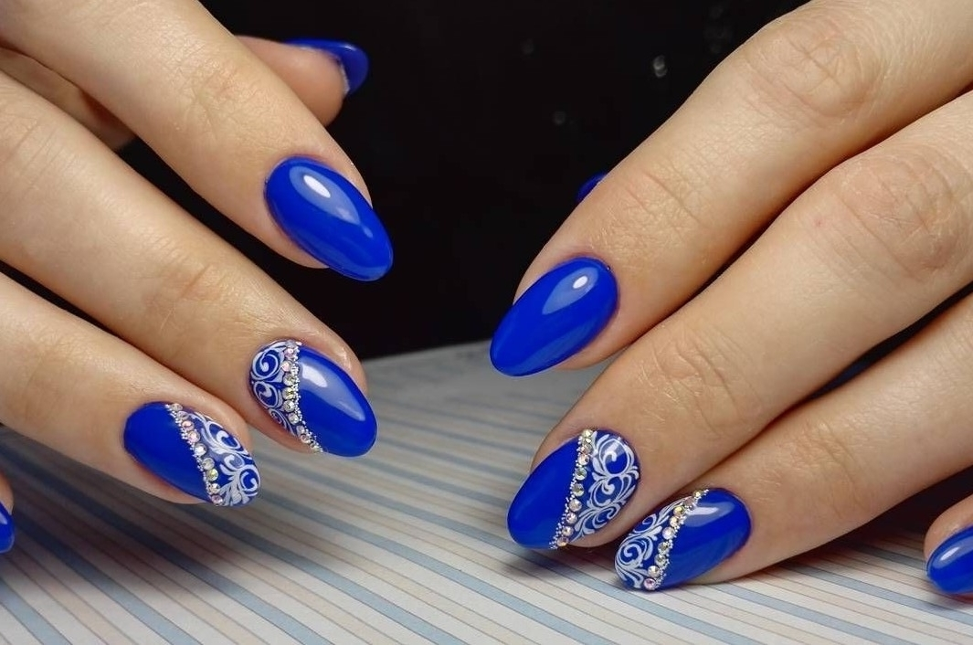 Синий маникюр - 50 фото идей красивого дизайна ногтей в синих тонах