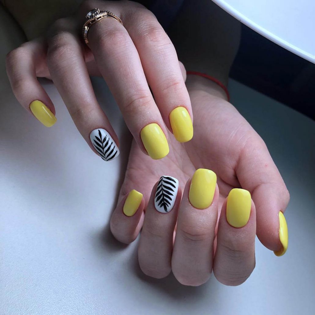 Желтый маникюр 2021 новинки: красивые и модные идеи дизайна ногтей, сочетания желтого с другими цветами