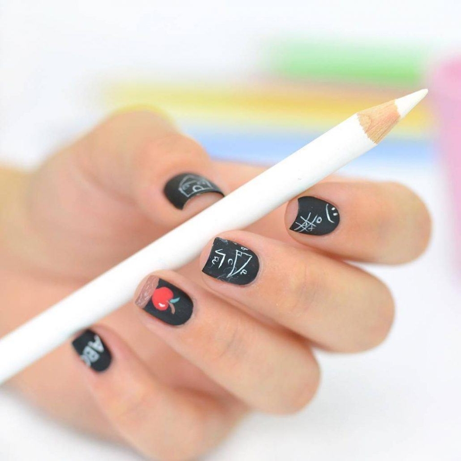 Маникюр для школы, интересные идеи school nail art