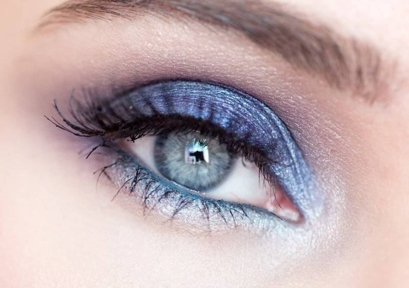 Синий макияж: 140 фото легких вариантов применения и мастер-класс создания стиля