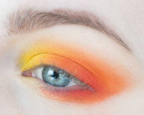 Тренды макияжа 2021: как делать оранжевый макияж глаз