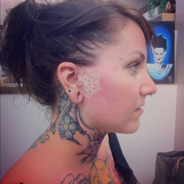 Какие татуировки на лице самые востребованные?