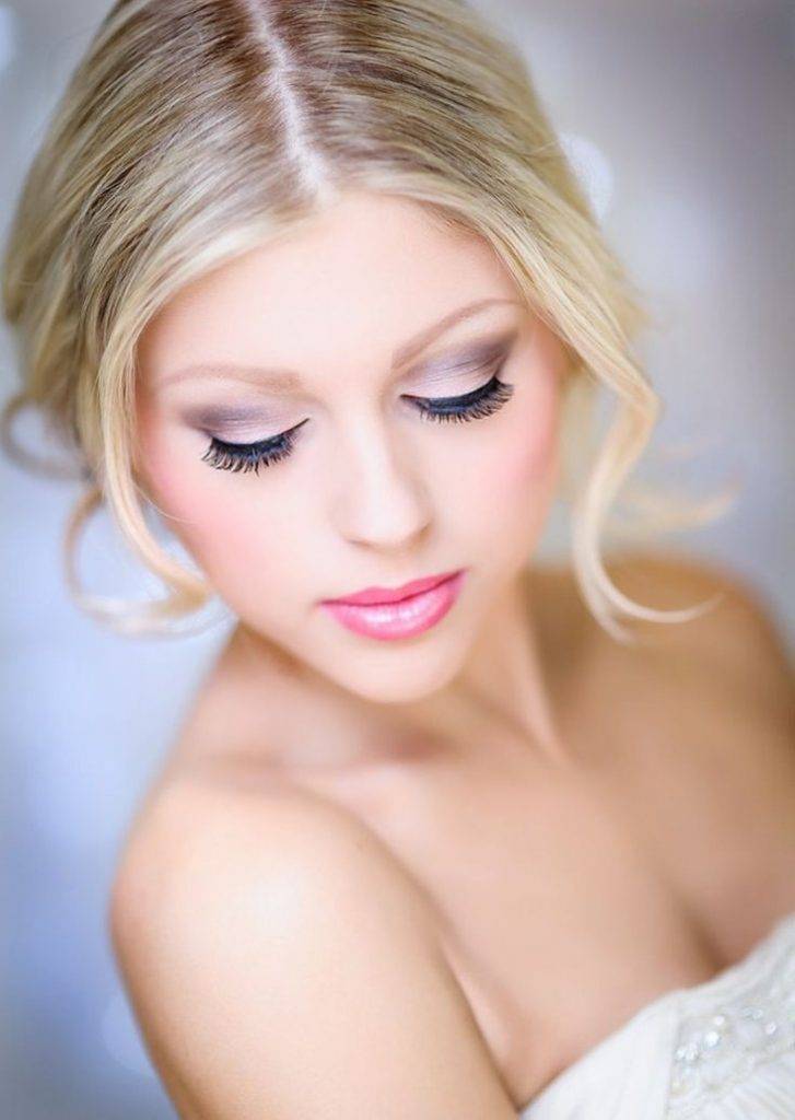 Как краситься блондинке: 15 вариантов макияжа глаз на все случаи
