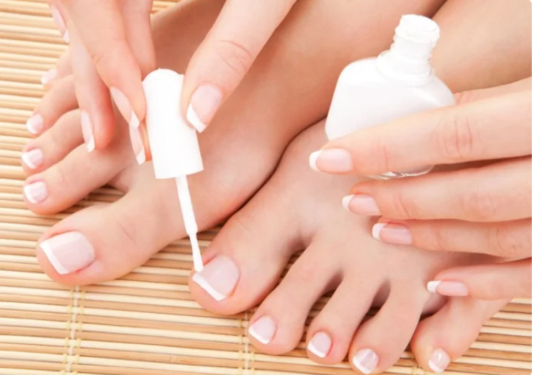 Как правильно красить ногти на ногах: подготовка, советы 