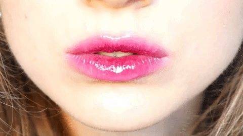 Kissed lips: простой секрет сексуального макияжа француженок
