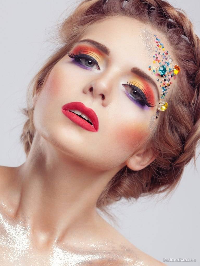 Современный make-up: особенности фантазийного макияжа. фантазийный макияж как способ самовыражения
