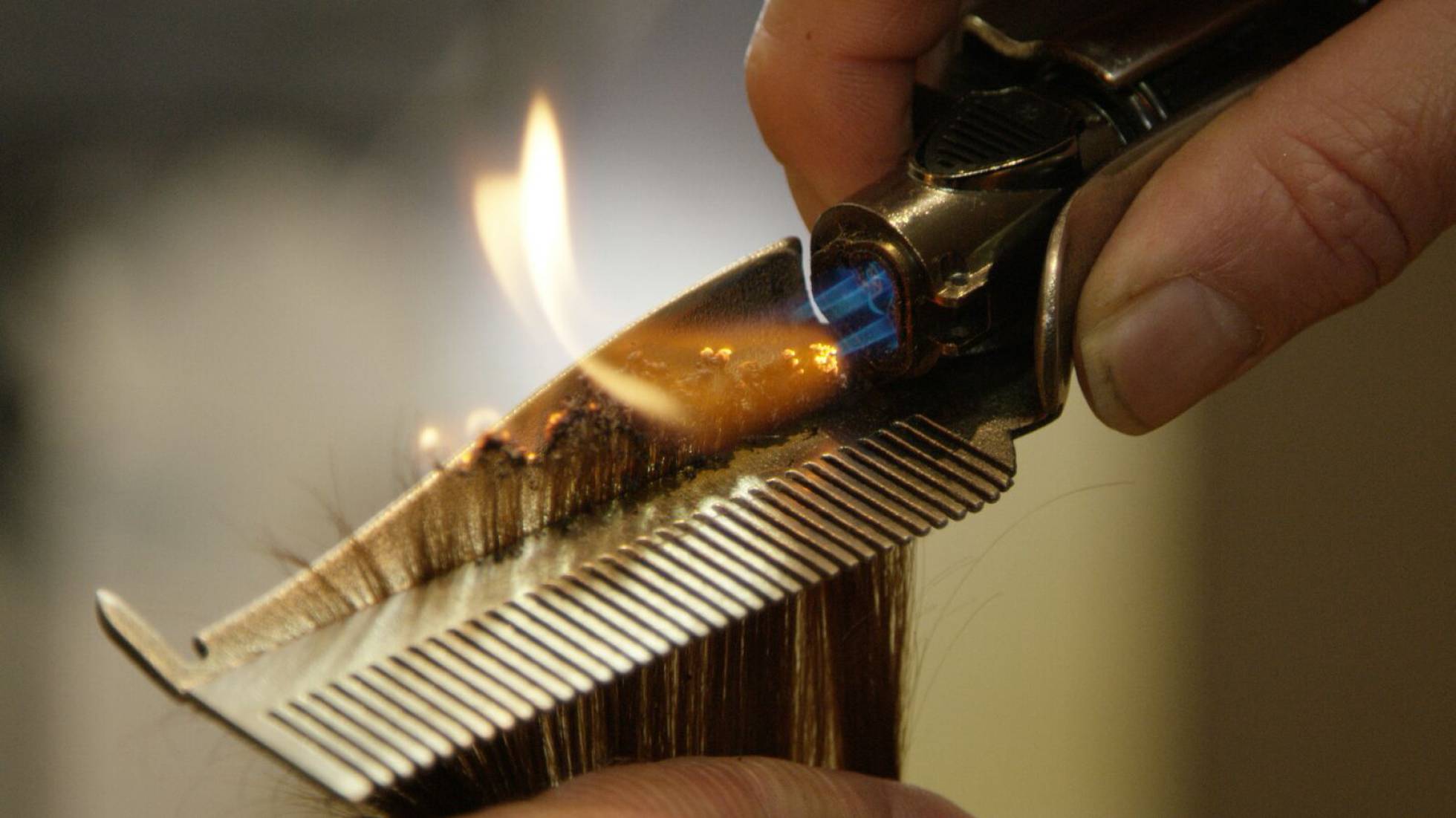 Стрижка огнем (fire cut) для лечения и восстановления волос: что это такое, особенности пирофореза и брюляжа, фото до и после обжига