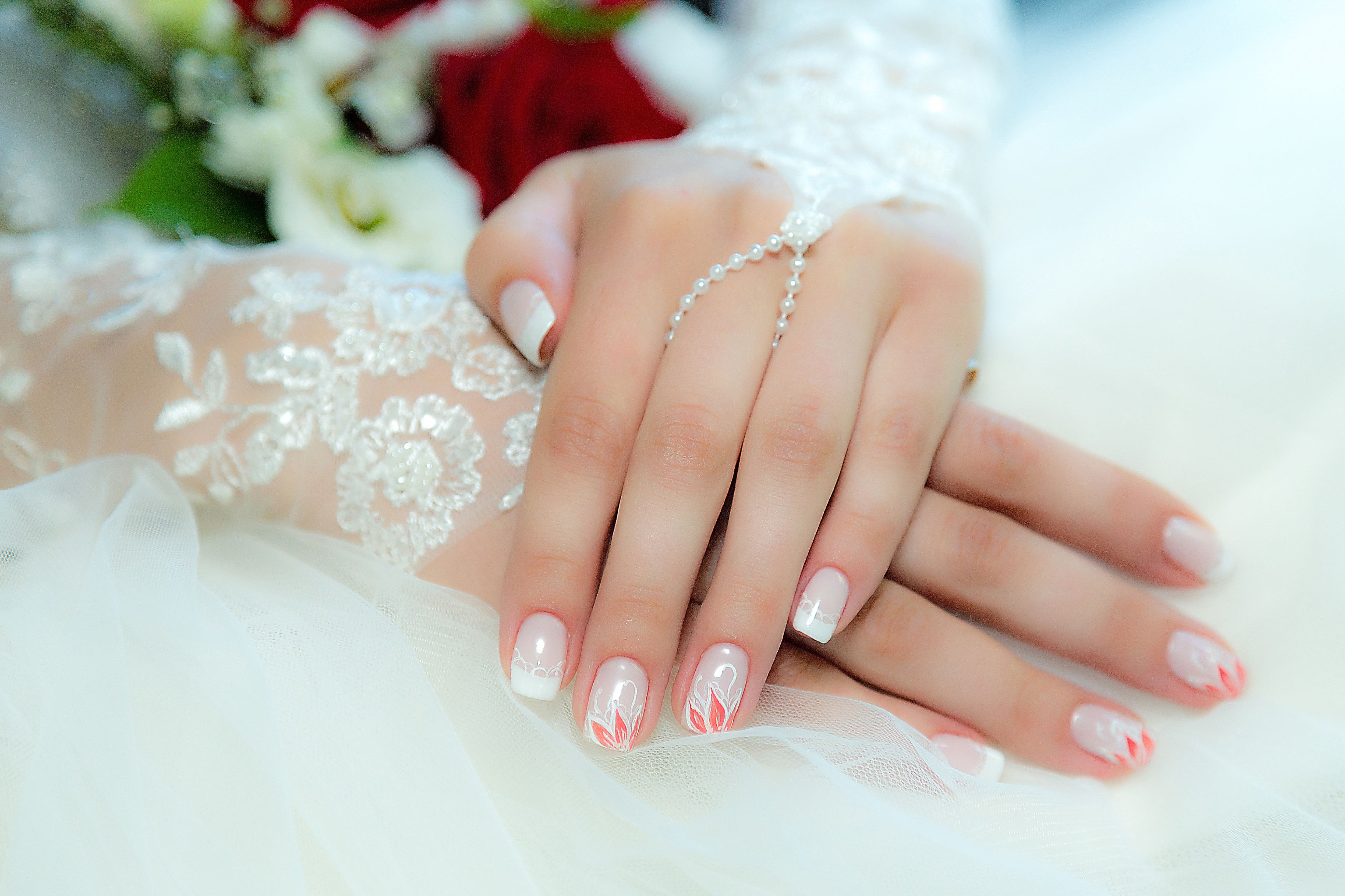 Свадебный маникюр, фото ногтей невесты на свадьбу