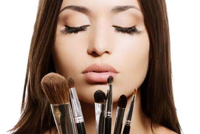 Как сохранить макияж в течение всего дня: эффективные способы