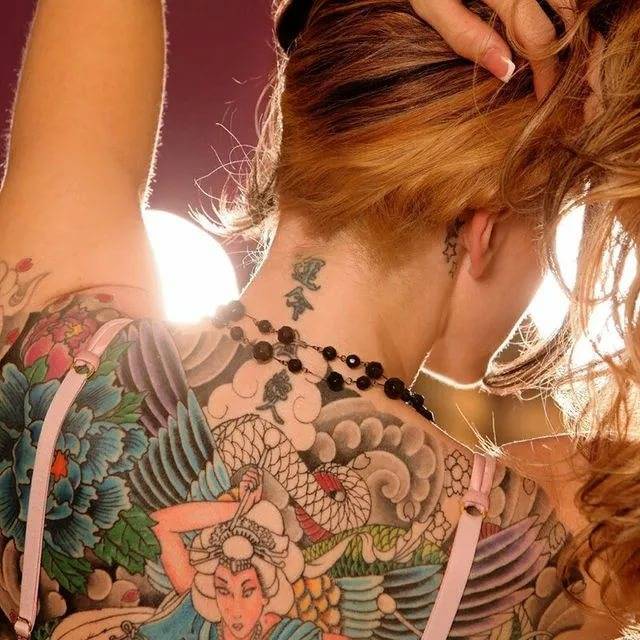 110+ милых и маленьких татуировок для девушек – эскизы и значения (2020)