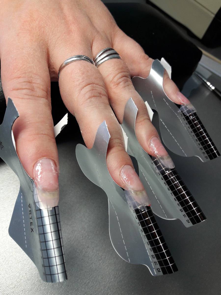 Наращивание ногтей в домашних условиях: технология и советы нейл-мастеров