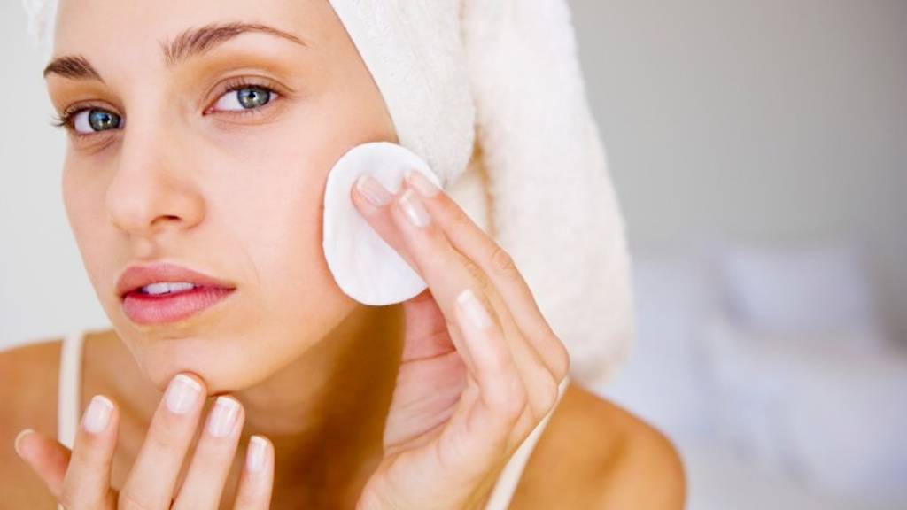 Как правильно очищать кожу лица — советы косметолога - l’officiel
