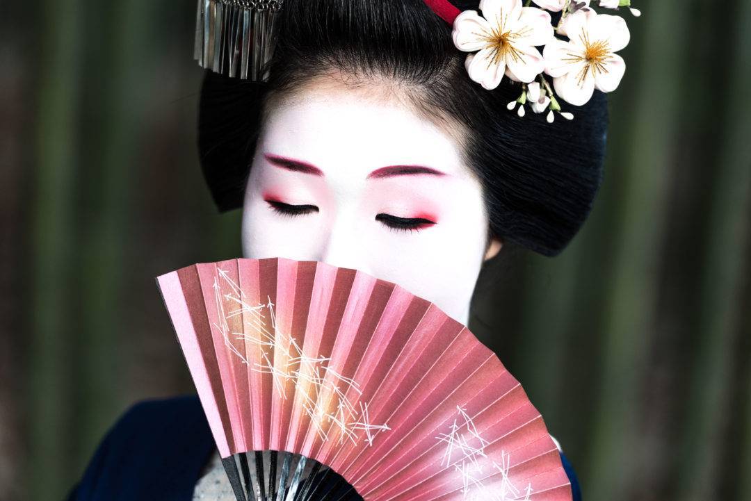 Японский макияж: искусство гейши.